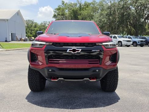 New 2026 Chevrolet Colorado ZR2 w/ Technology Package AWD/4WD image 9