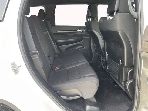 Used 2018 Jeep Grand Cherokee Laredo image 19