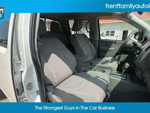 Used 2019 Nissan Frontier SV w/ Value Truck Package image 58