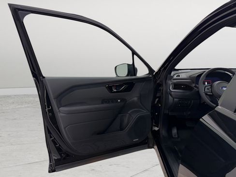 New 2025 Subaru Forester Limited image 19