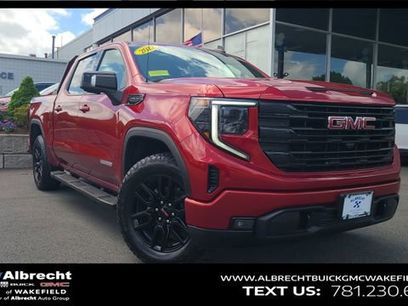 Used 2022 GMC Sierra 1500 Elevation w/ Elevation Premium Package