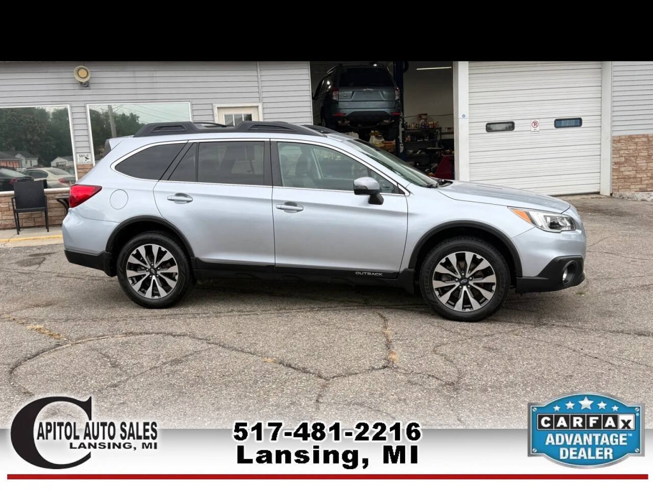 Used 2016 Subaru Outback 2.5i Limited AWD/4WD image 9