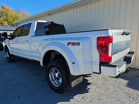 Used 2017 Ford F350 Platinum w/ Platinum Ultimate Package image 11