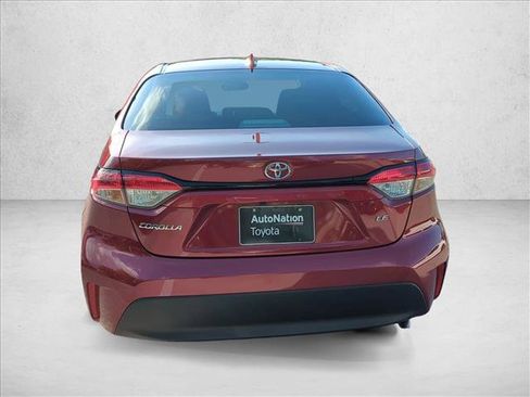 Certified 2025 Toyota Corolla LE FWD image 6