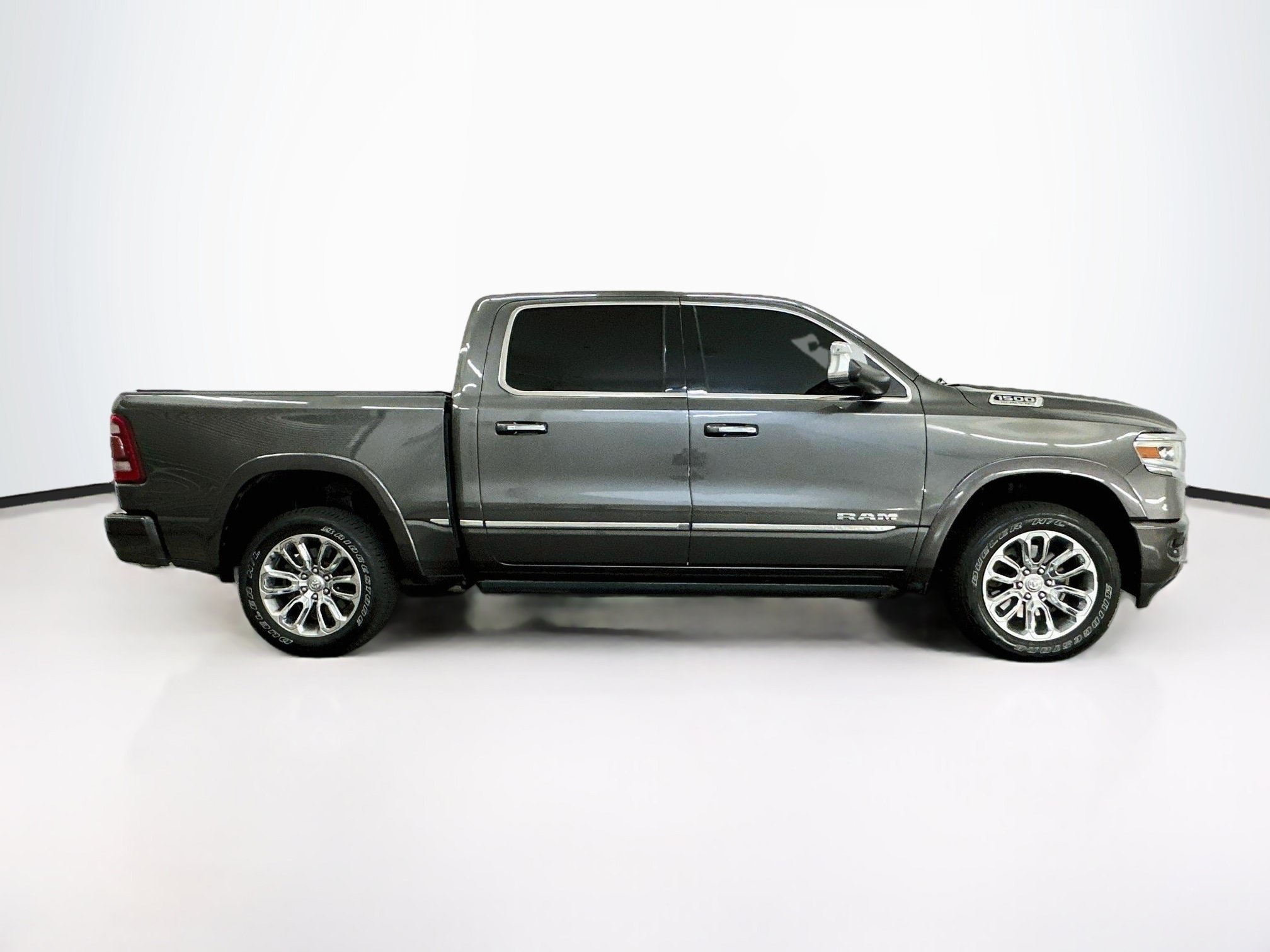 Used 2019 RAM 1500 Limited AWD/4WD image 10