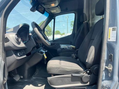 Used 2019 Mercedes-Benz Sprinter 170 image 11