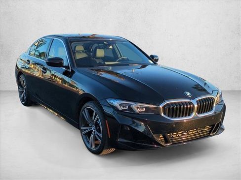 Used 2024 BMW 330i Sedan w/ Convenience Package RWD image 3