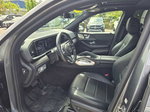 Used 2022 Mercedes-Benz GLE 350 4MATIC w/ Premium Package image 24