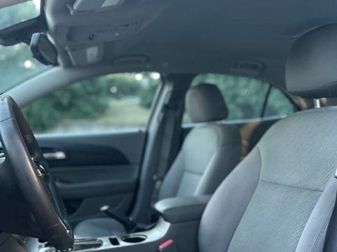 Used 2015 Chevrolet Malibu LS image 9