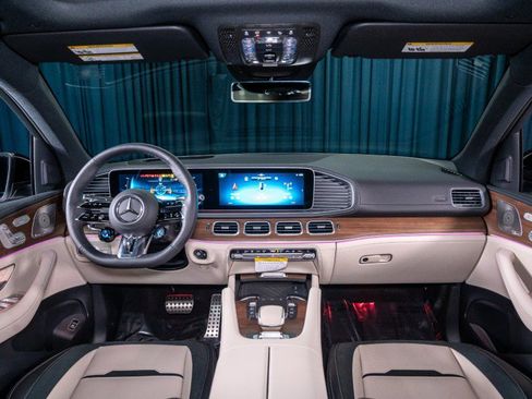 New 2026 Mercedes-Benz GLE 53 AMG 4MATIC image 13