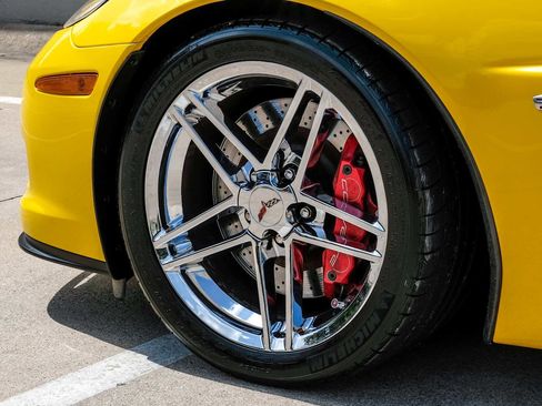 Used 2008 Chevrolet Corvette Z06 w/ Preferred Equipment Group image 42