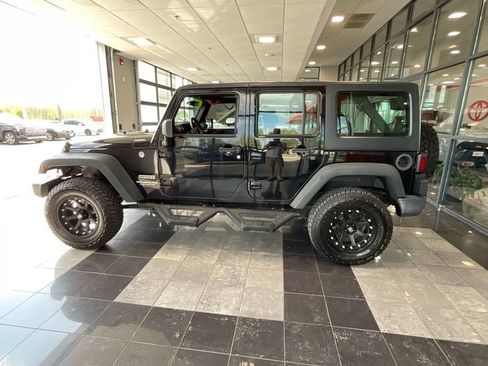Used 2016 Jeep Wrangler Unlimited Sport AWD/4WD image 4