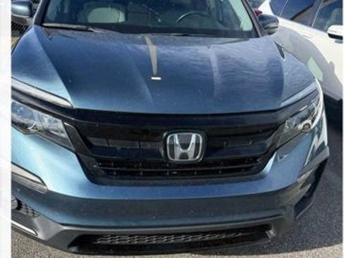 Used 2021 Honda Pilot Special Edition image 3