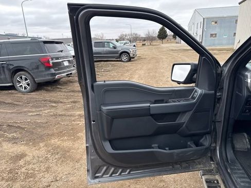 Used 2024 Ford F150 XLT w/ Mobile Office Package image 11