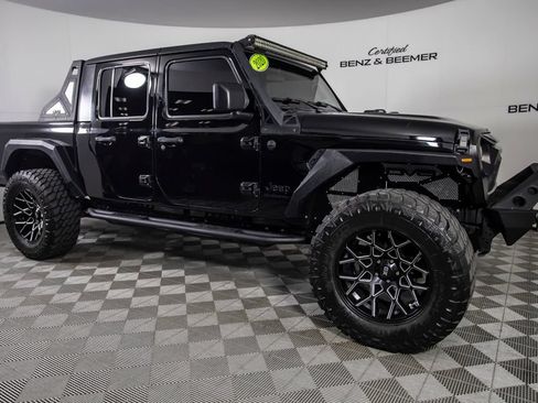 Used 2020 Jeep Gladiator Sport w/ Quick Order Package 24S AWD/4WD image 3