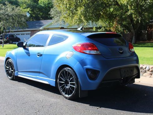 Used 2016 Hyundai Veloster Rally Edition image 30