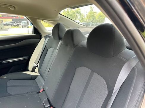 Used 2022 Kia K5 LX FWD image 16