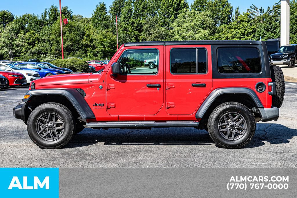 Used 2024 Jeep Wrangler Unlimited Sport AWD/4WD image 8