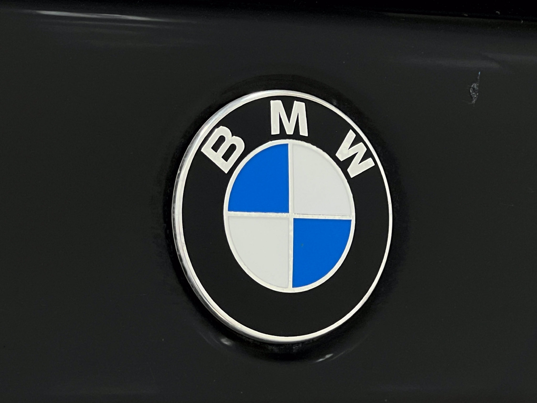 Used 2018 BMW 530e xDrive AWD/4WD image 39