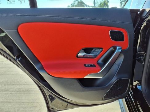 Used 2025 Mercedes-Benz CLA 250 image 16