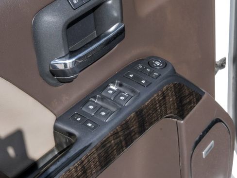 Used 2015 GMC Sierra 3500 Denali w/ Duramax Plus Package image 49