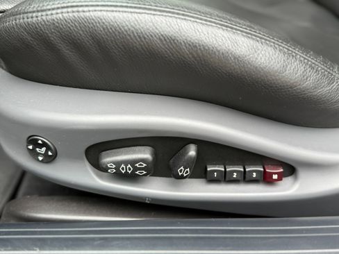 Used 2005 BMW 645Ci Coupe image 13