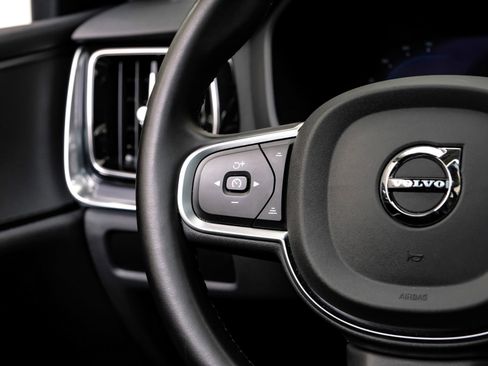 Used 2024 Volvo S60 B5 Core image 21