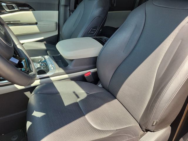 Certified 2024 Kia Carnival SX Prestige FWD image 19