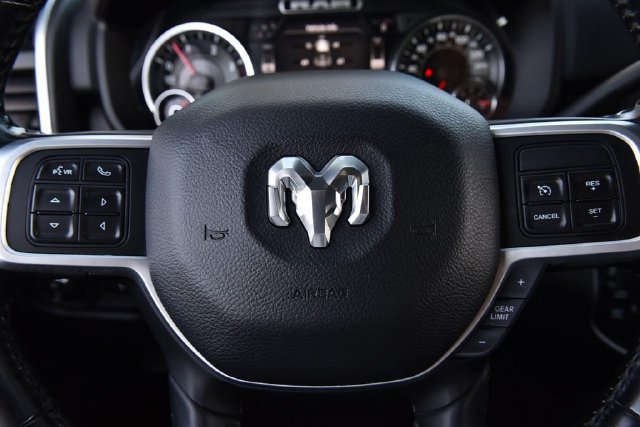 Used 2022 RAM 2500 Big Horn w/ Level C Equiment Group AWD/4WD image 19