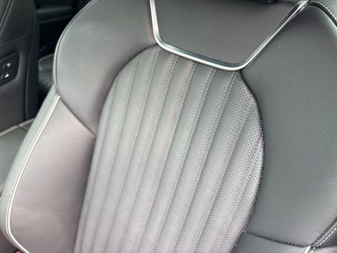 Used 2026 Genesis G70 2.5T Prestige RWD image 10