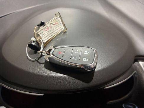 Used 2023 Chevrolet Malibu LT image 21