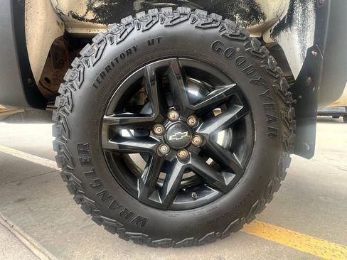 Used 2010 Chevrolet Silverado 1500 W/T w/ Skid Plate Package AWD/4WD image 20