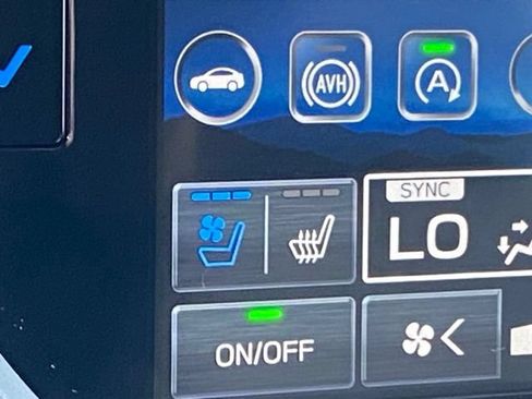 New 2026 Subaru Forester Touring AWD/4WD image 18