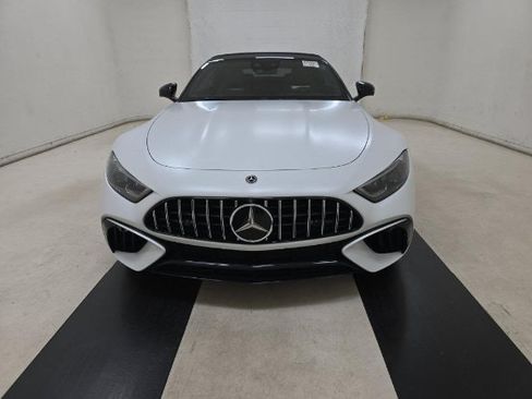 Used 2022 Mercedes-Benz SL 55 AMG 4MATIC image 3
