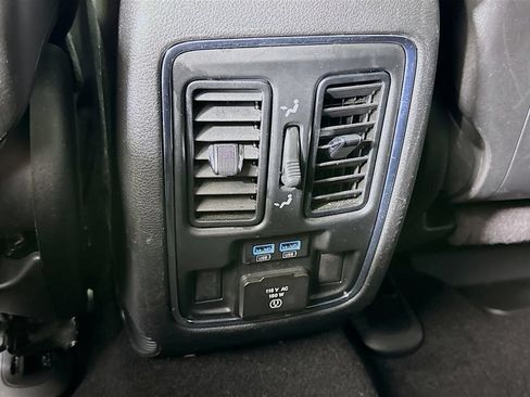 Used 2021 Jeep Grand Cherokee Limited AWD/4WD image 30