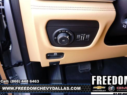 Used 2025 Jeep Grand Cherokee L Summit image 24