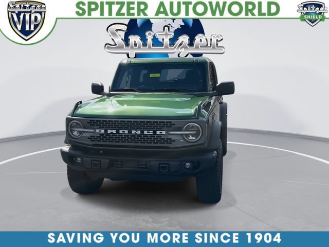Used 2025 Ford Bronco Badlands AWD/4WD image 4
