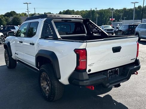 Used 2026 Toyota Tacoma 4x4 Double Cab Hybrid image 6