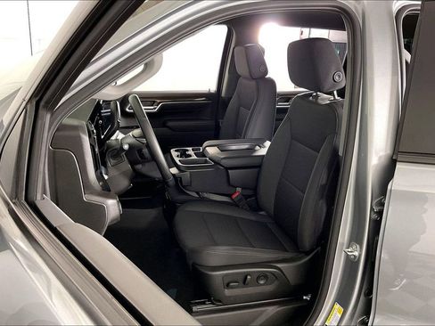 Used 2025 Chevrolet Silverado 1500 LT AWD/4WD image 35
