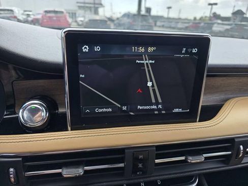 Certified 2022 Lincoln Corsair Reserve w/ Elements Package FWD image 10