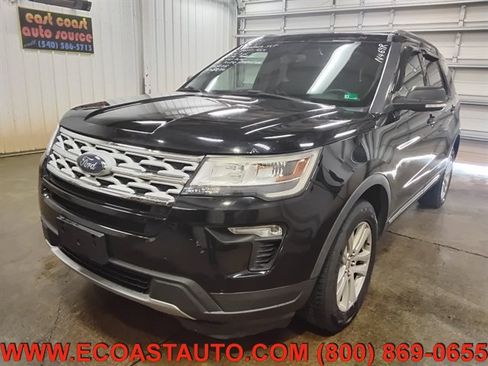 Used 2019 Ford Explorer XLT w/ Equipment Group 201A AWD/4WD image 4