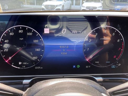Certified 2023 Mercedes-Benz S 500 4MATIC image 9