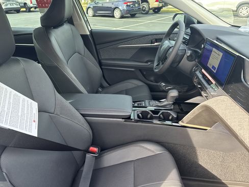 New 2026 Toyota Camry XLE AWD/4WD image 32