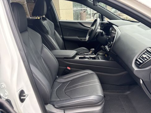 Used 2024 Lexus NX 350 F Sport AWD/4WD image 33