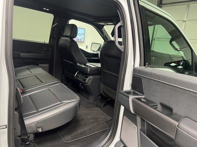 Used 2025 Ford F150 Lariat AWD/4WD image 50