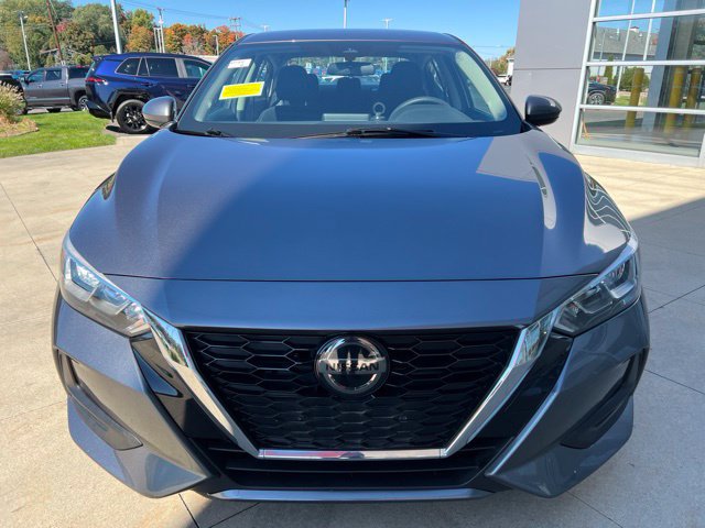 Used 2020 Nissan Sentra S w/ Trunk Package FWD image 2