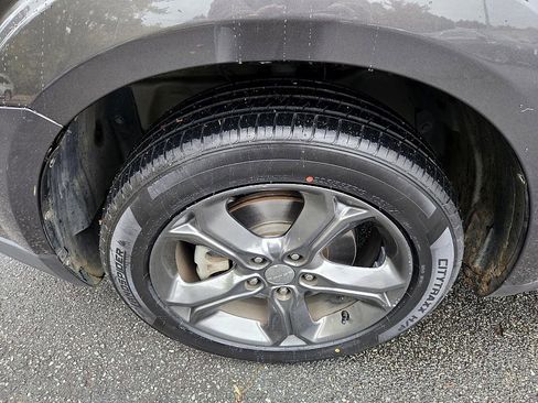 Used 2015 Dodge Journey Crossroad w/ Flexible Seating Group image 19