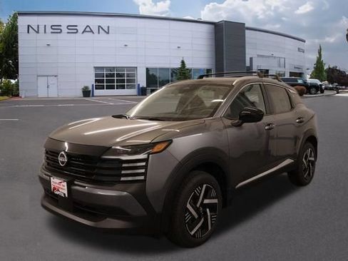 New 2026 Nissan Kicks SV w/ Cold Weather Package FWD image 6