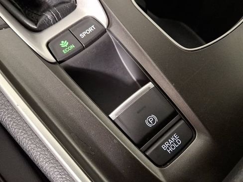 Used 2019 Honda Accord Sport image 22