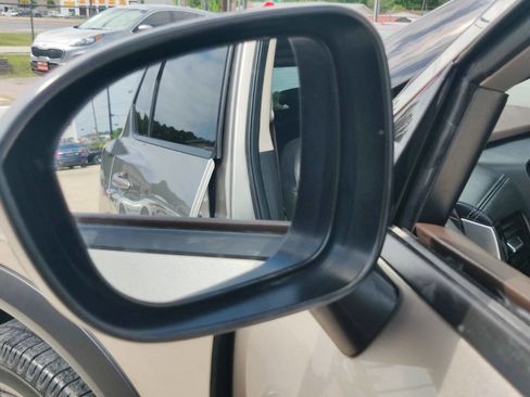 Used 2023 Nissan Rogue SL image 28